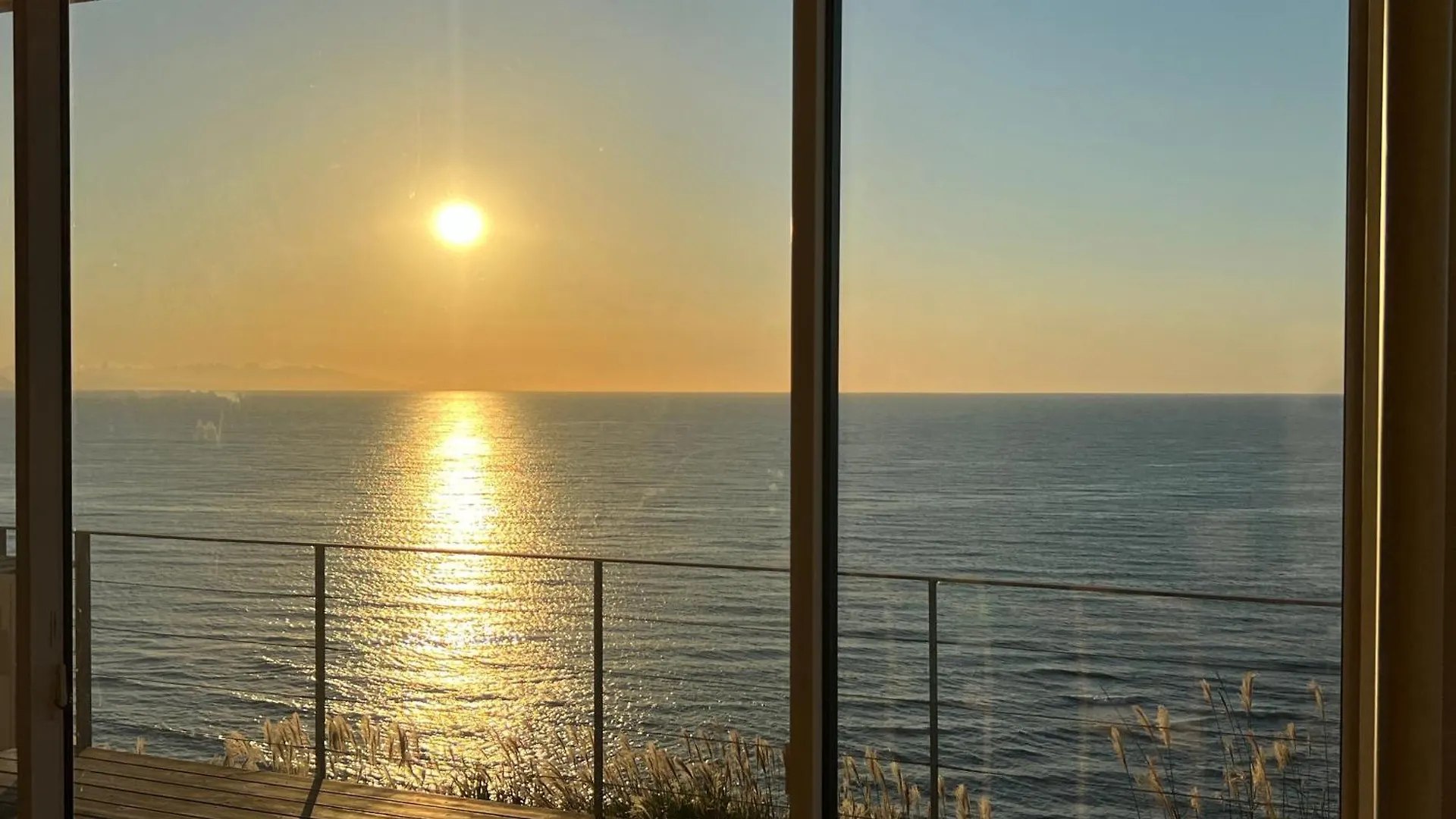 Cliff House Morai Villa Ishikari Japan